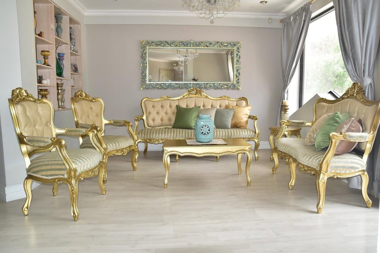 Conjunto Parisien con sofás, sillones y mesa central